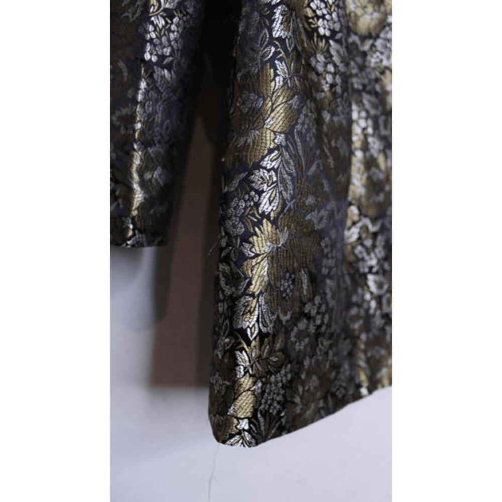 Metallic Satin Brocade Floral Blazer - 10 - Picture 4 of 5